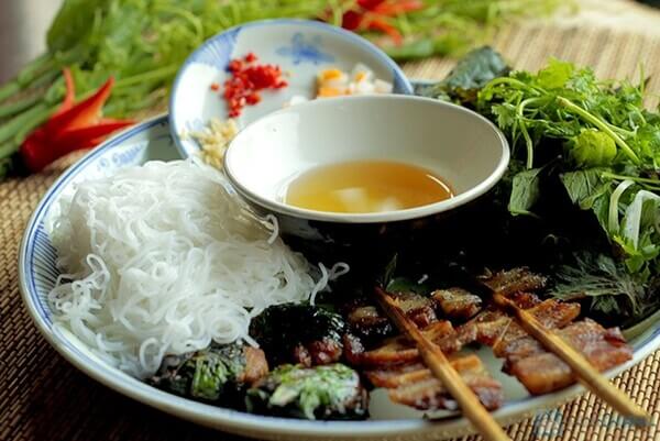 quán bún chả ngon nhất Hà Nội