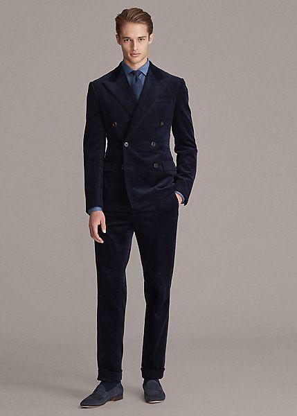 Suit nhung tăm hai hàng khuy, lịch sự