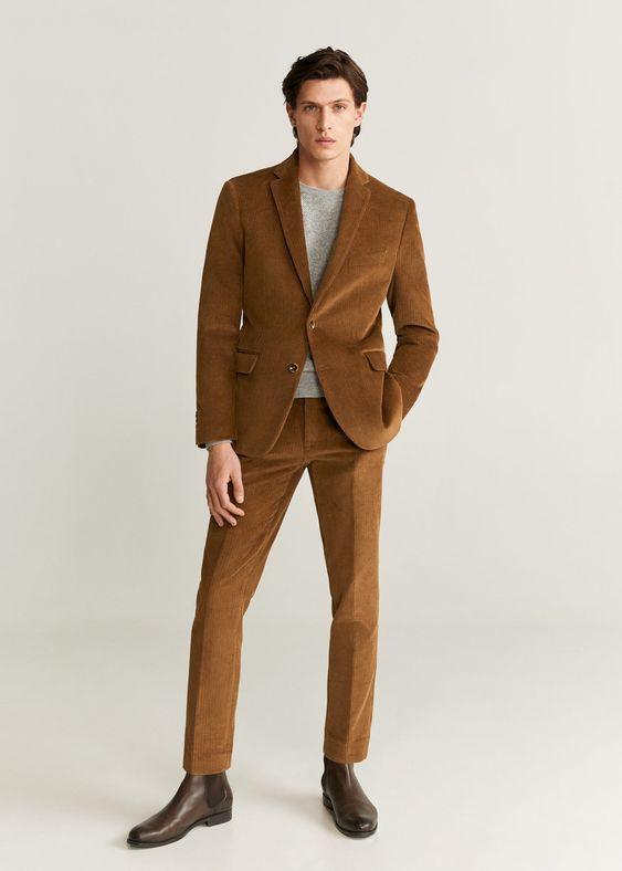 Suit nhung tăm màu tối, lịch lãm