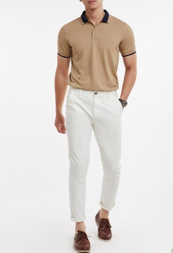Cách phối đồ nam cao 1m7 với áo polo và quần kaki