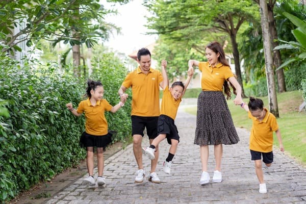 dong-phuc-gia-dinh-dep-tai-ha-noi-15