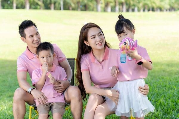 dong-phuc-gia-dinh-dep-tai-ha-noi-15