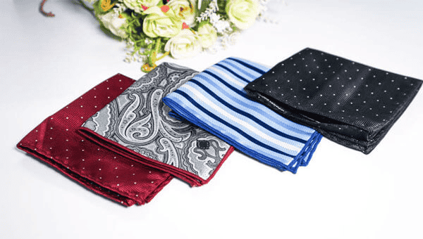 Khăn túi áo vest có kích thước từ 20cm – 25cm