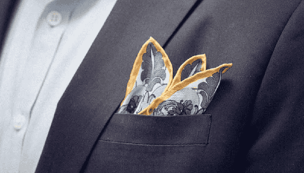 Nên chọn chất liệu vải nhẹ, dễ gấp
