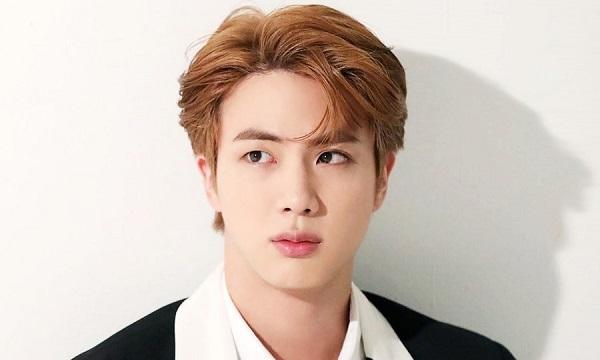 kiểu tóc two block của Jin