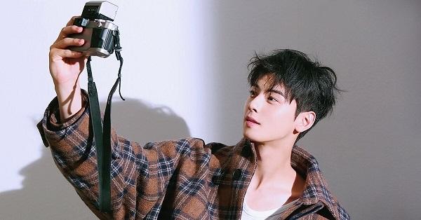 kiểu tóc two block uốn con sâu của Cha Eun Woo