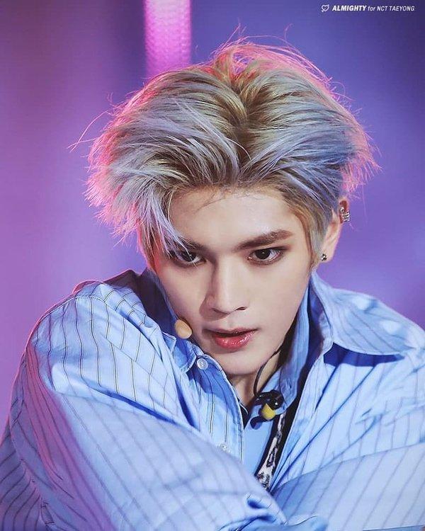 kiểu tóc two block side part của Taeyong