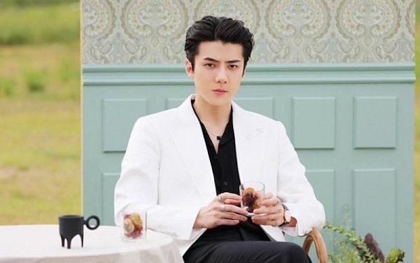 kiểu tóc two block side part của Sehun
