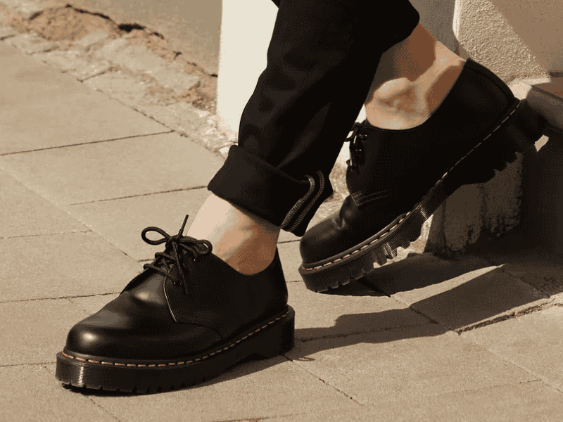 Cửa hàng Giày dép Tiến Đạt, Hà Nội - Bán giày Dr. Martens