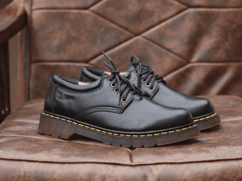Cửa hàng Đức Anh Dr. Martens Auth, Hà Nội