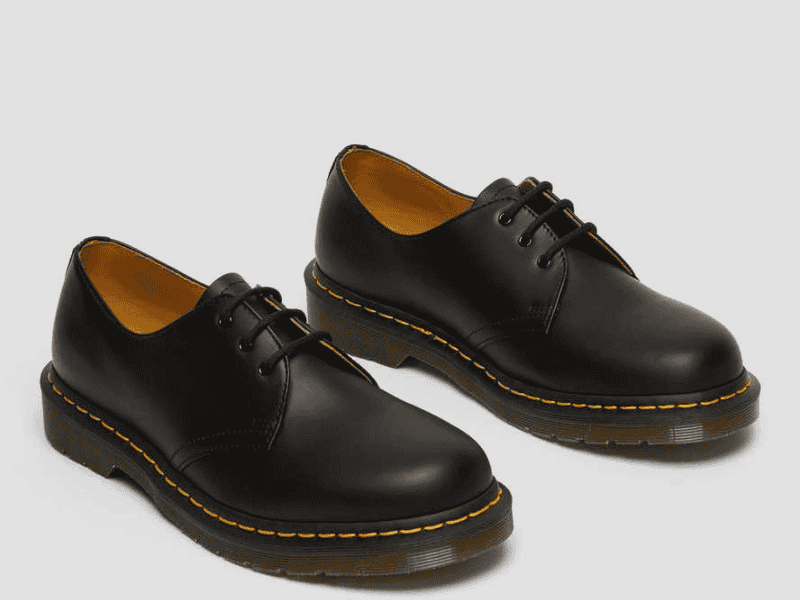 Cửa hàng Hoàng Phúc International, Hà Nội - Bán giày Dr. Martens