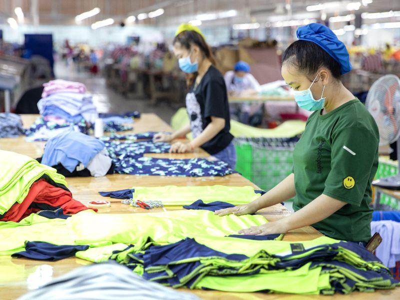 ao-dong-phuc-cong-ty-tai-bac-ninh