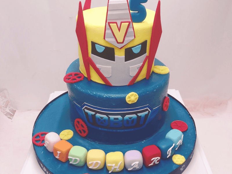 Bánh sinh nhật ô tô Transformer
