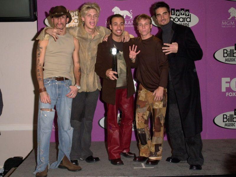 Item thời trang Y2K nam giới có gì đặc biệt?