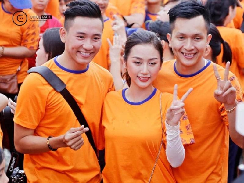 Top 20+ mẫu áo đồng phục cổ tròn xu hướng năm 2023 bạn không nên bỏ lỡ