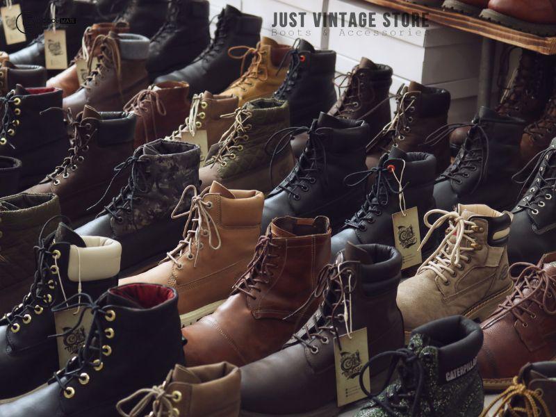 Mua giày Dr Martens ở TPHCM tại Just Vintage