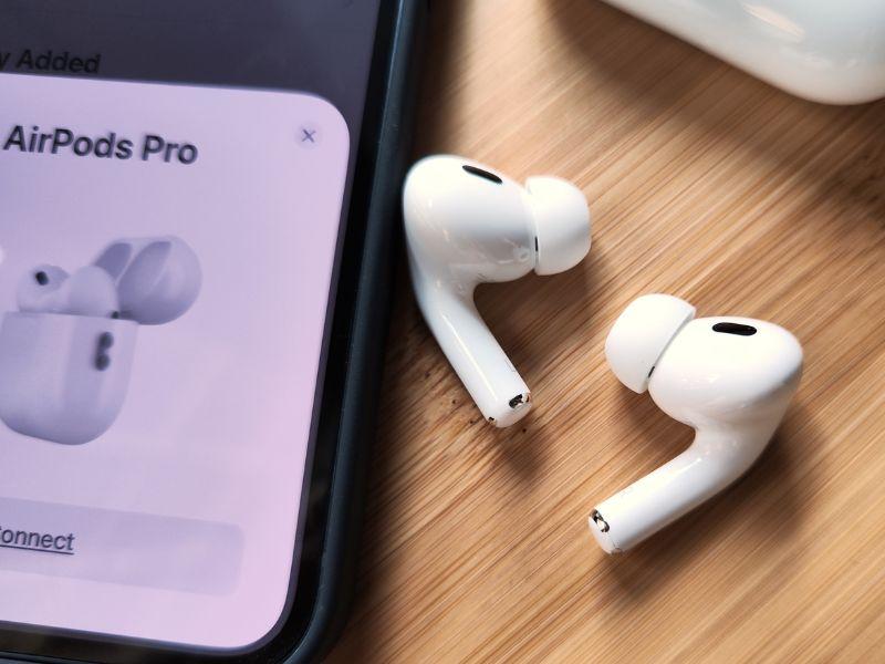 tai-nghe-true-wireless-2348