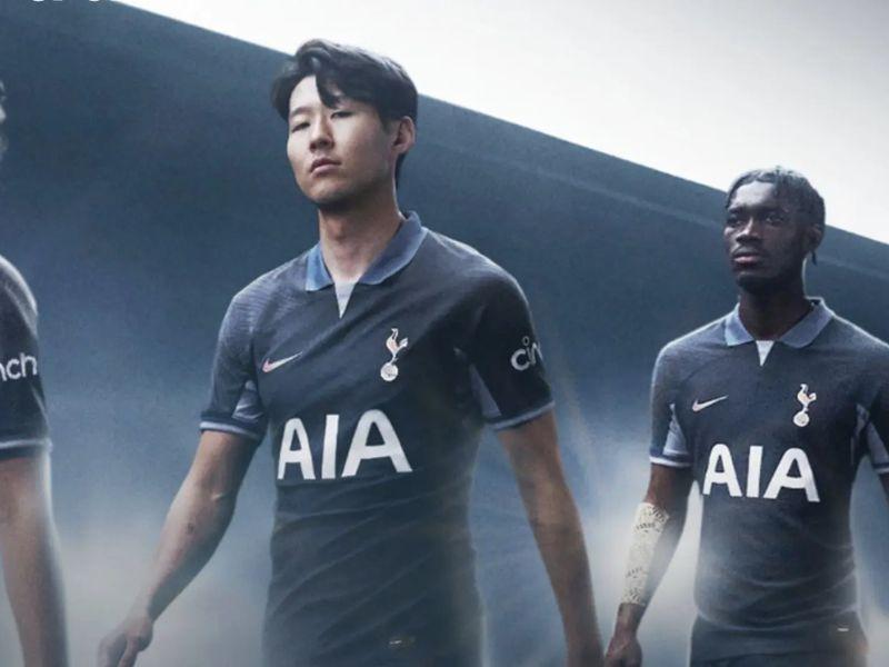 Mẫu quần áo đá banh Tottenham xanh than