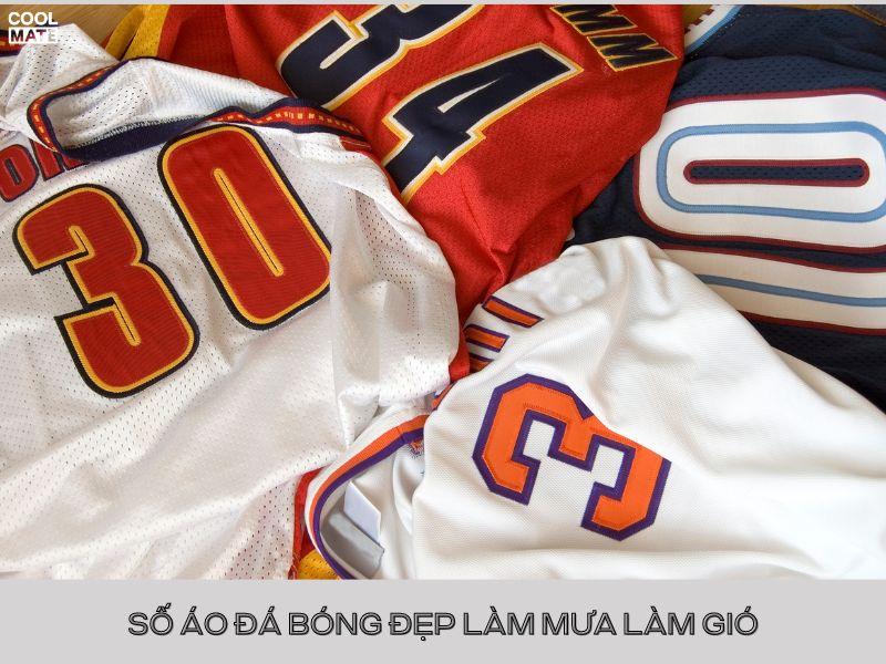 Số áo đá bóng trong lịch sử