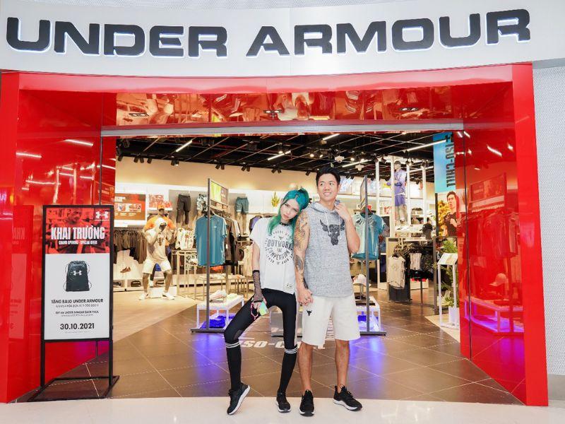 Shop bán đồ tập gym Under Armour
