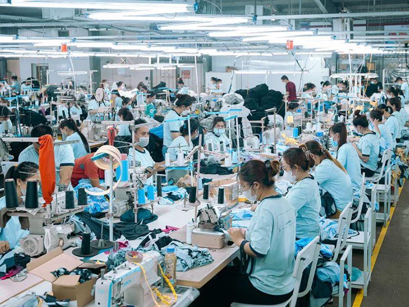 Xưởng may đồ thể thao Hồng Ngọc