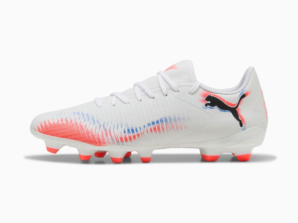 Puma Future Play với khả năng co giãn