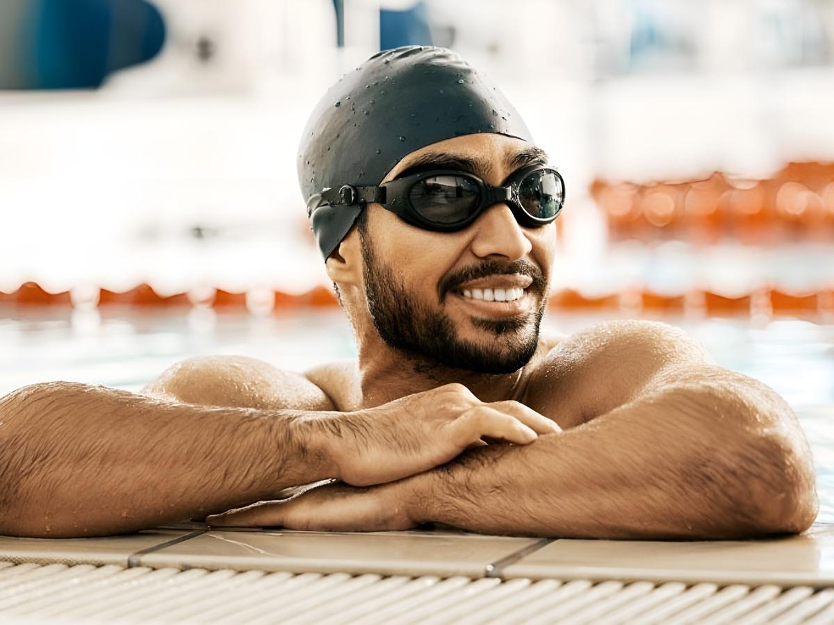 Mẹo chọn kính bơi vừa vặn với khuôn mặt