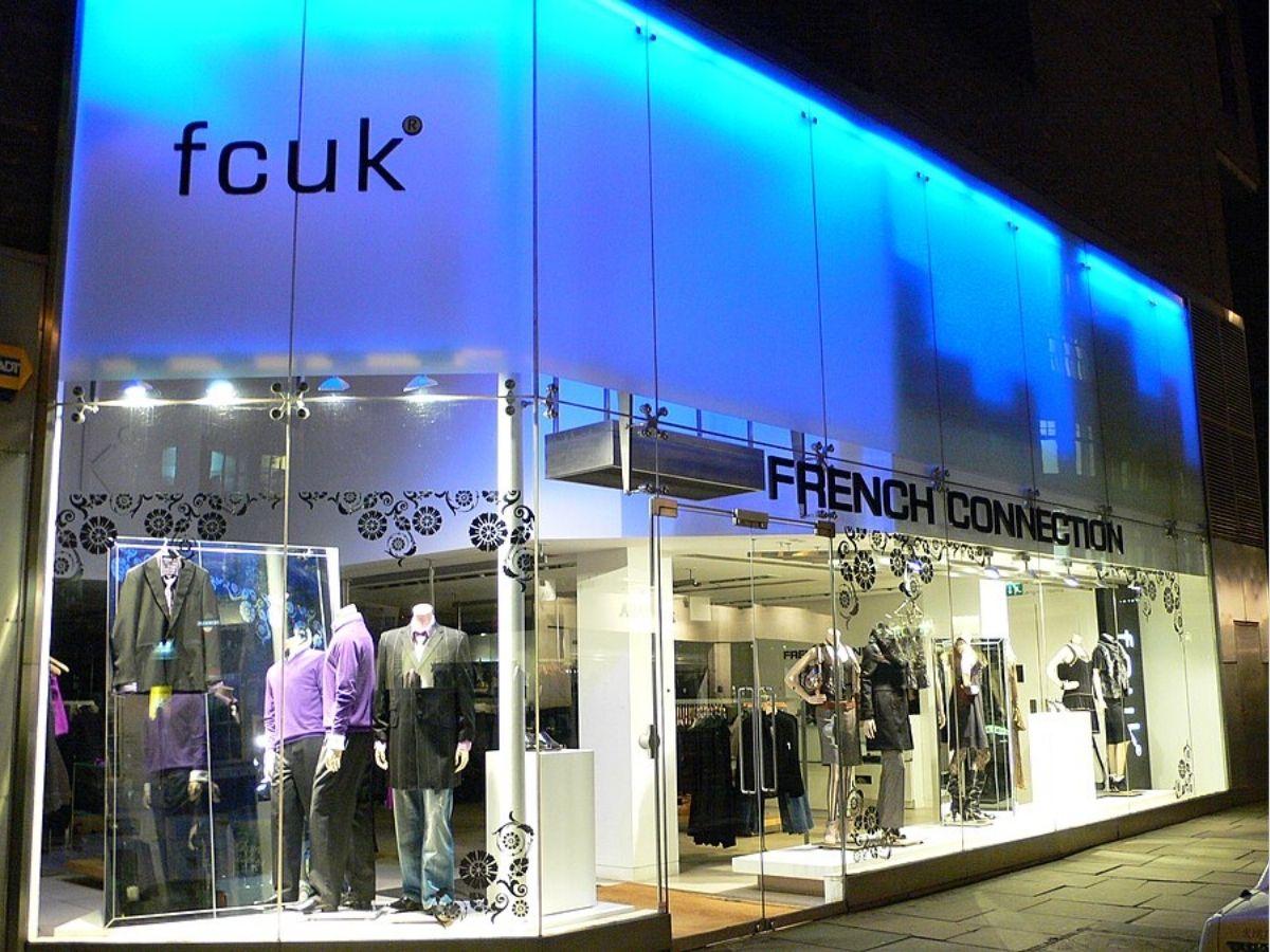 Fcuk đã trở thành bản sắc độc đáo của thương hiệu French Connection