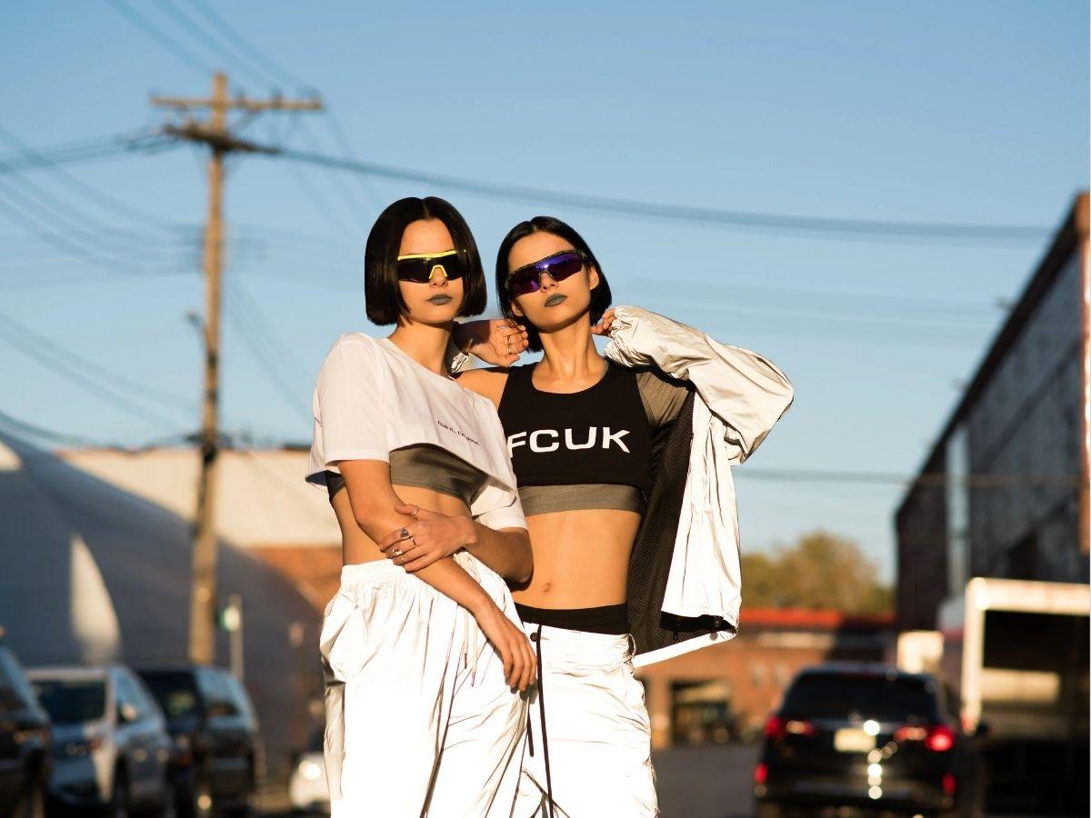 French Connection - Tính biểu tượng đậm chất thời đại