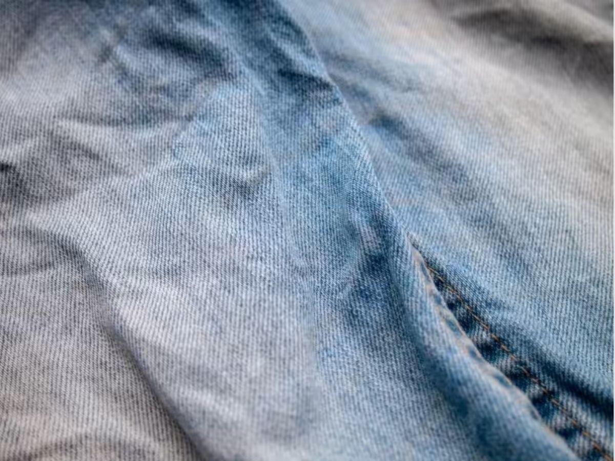  Phai màu là một đặc điểm thú vị của chất liệu Raw Denim