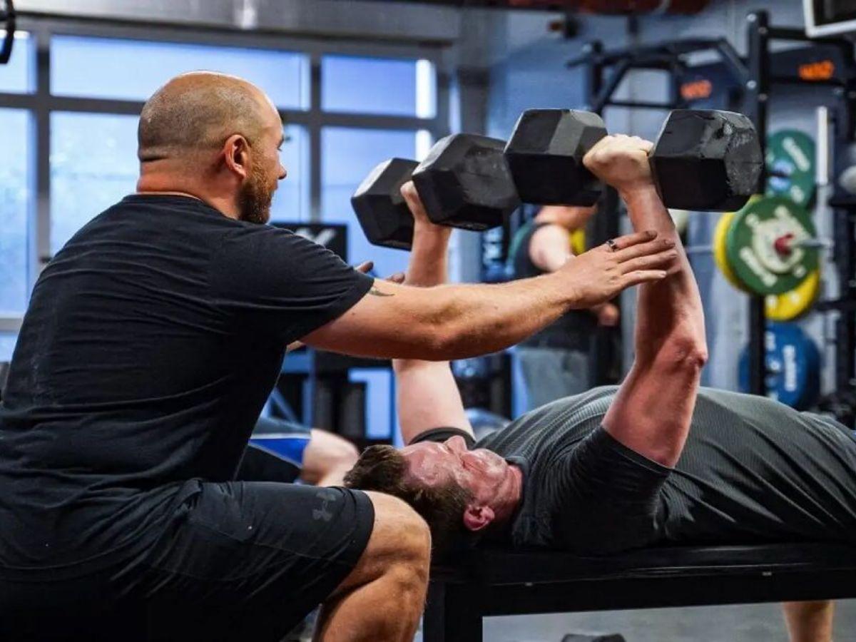 Thực hiện đúng kỹ thuật và luyện tập đều đặn giúp nâng cao hiệu quả tập gym