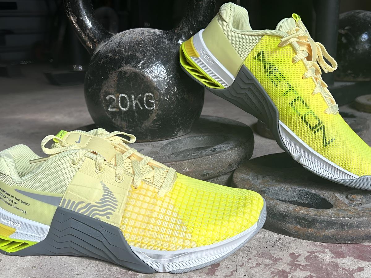 Giày đa năng cho các bài tập khác nhau