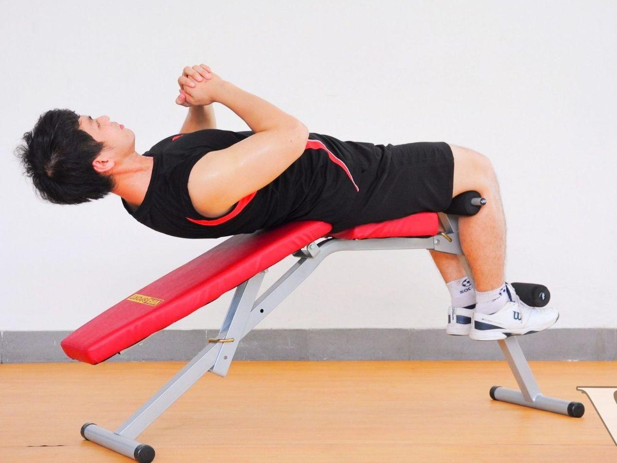Ghế tập lưng bụng để tập gym tại nhà