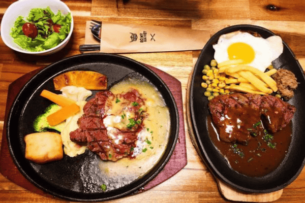 8-quan-beefsteak-ngon-ha-noi-noi-tieng