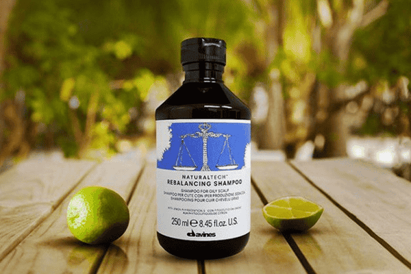 Dầu gội nam cân bằng dầu Davines Rebalancing 