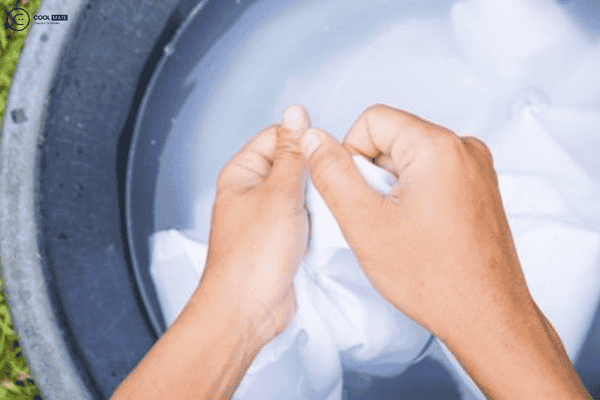 Giặt sạch áo sơ mi vừa mua