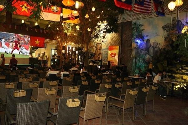 quán cà phê xem bóng ở quận 1