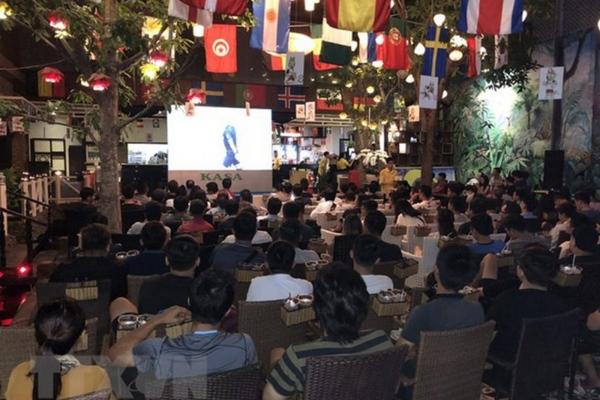 Trixie Cà phê, quán cà phê xem bóng đá với màn hình LED lớn, âm thanh hiện đại