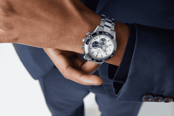 top-3-mau-dong-ho-co-dien-ban-chay-nhat-tam-trung-cho-nam-gioi