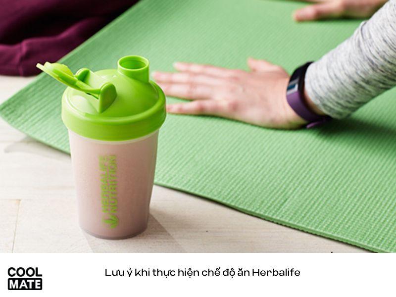 Đừng quên kết hợp chế độ ăn Herbalife với việc tập luyện thể dục để có hiệu quả tốt nhất