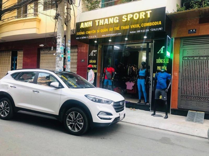 Điểm Danh 15+ Địa Điểm Mua Áo Khoác Thể Thao Nam Đẹp Và Uy Tín