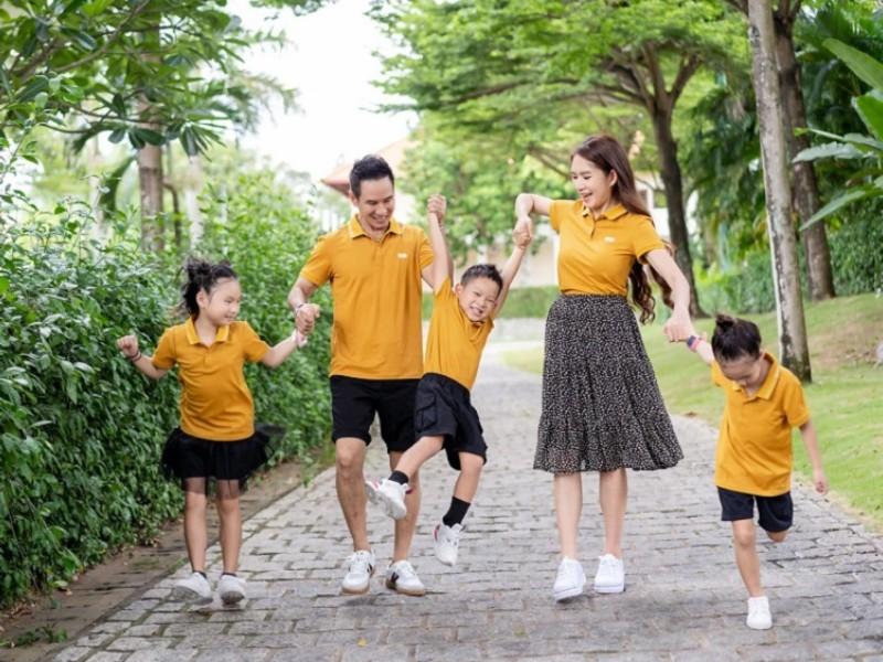 Cửa hàng này có giá thành cực kỳ ưu đãi mà sản phẩm rất đa dạng và hợp xu thế. 