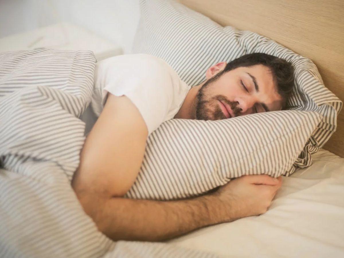 Ngủ sâu và đủ giấc kích thích tăng trưởng chiều cao