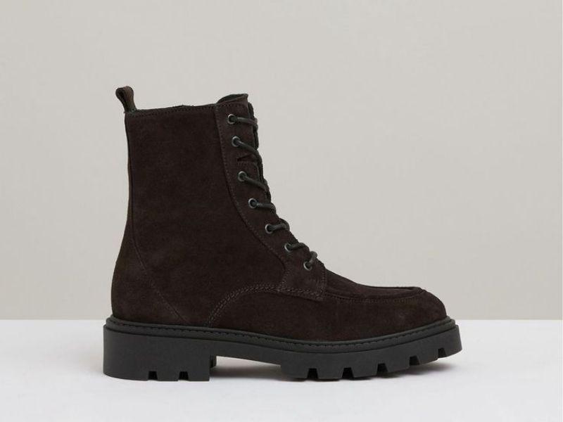 Lace-up boots cổ điển, lịch lãm