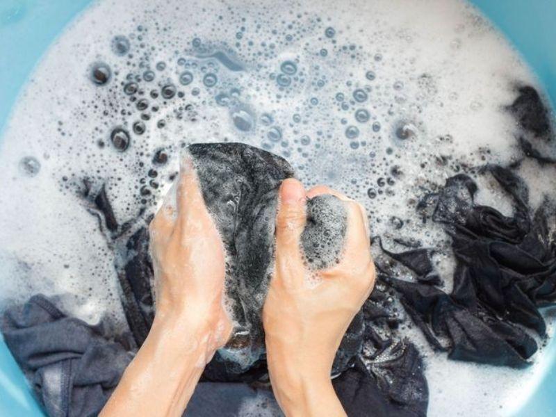 Vò tay quần baggy jean nhẹ nhàng
