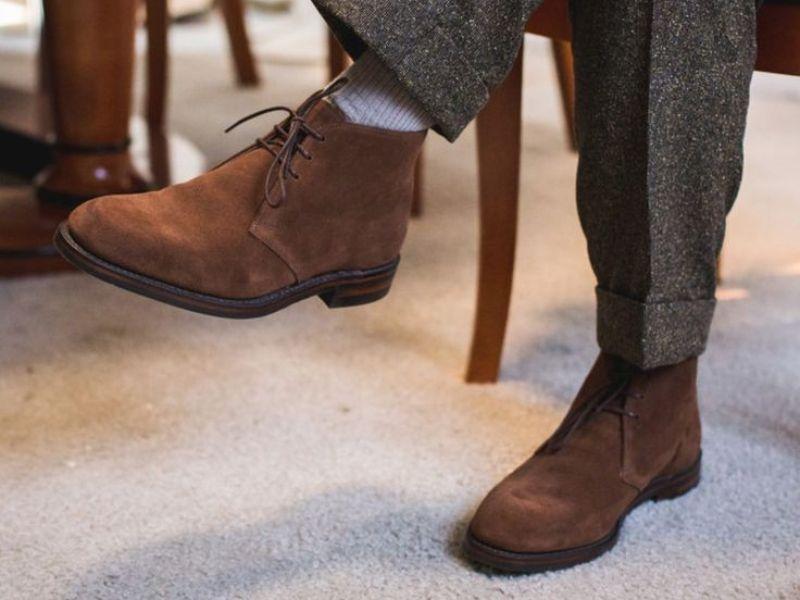 Chukka Boots thoải mái và linh hoạt