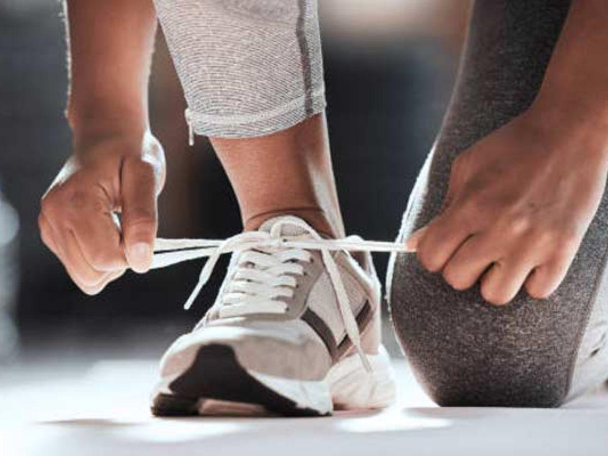 Giày chạy bộ đóng vai trò rất quan trọng trong việc bảo vệ đôi chân khỏi các chấn thương