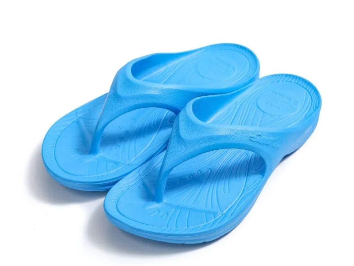 Dép chạy bộ Y Sandal với trọng lượng nhẹ và thiết kế tối ưu