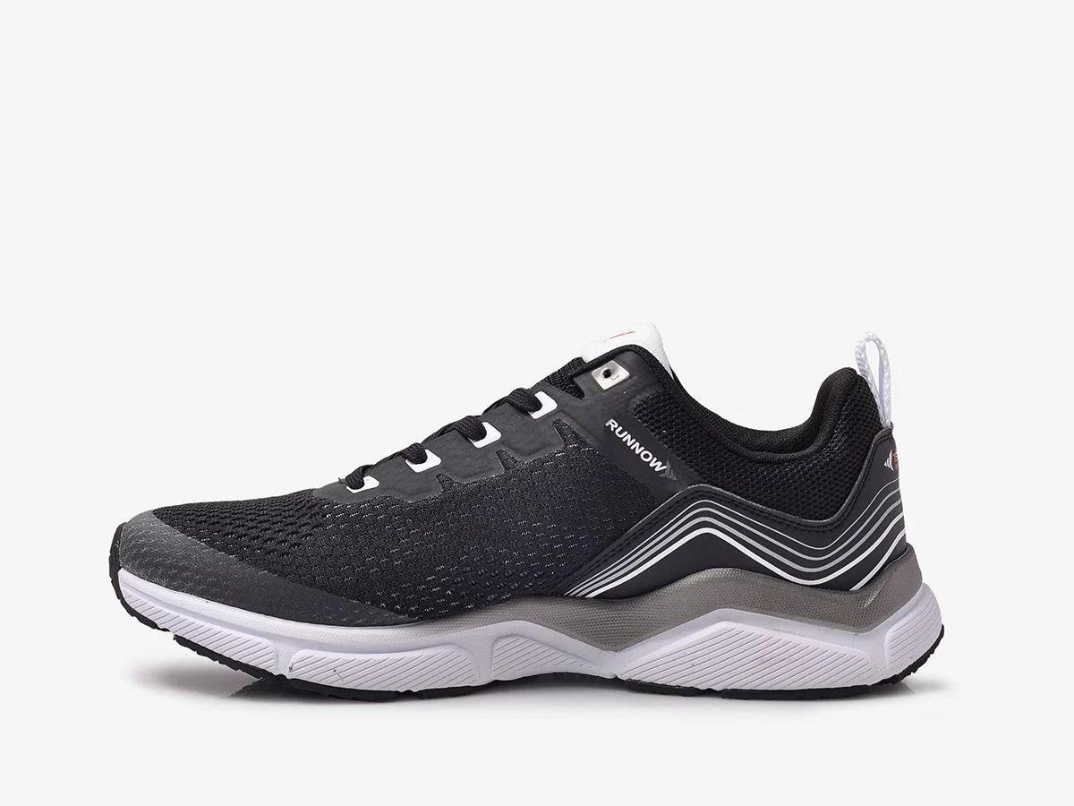 Giày chạy bộ chính hãng Bitis Hunter Running mang lại sự thoải mái và đàn hồi