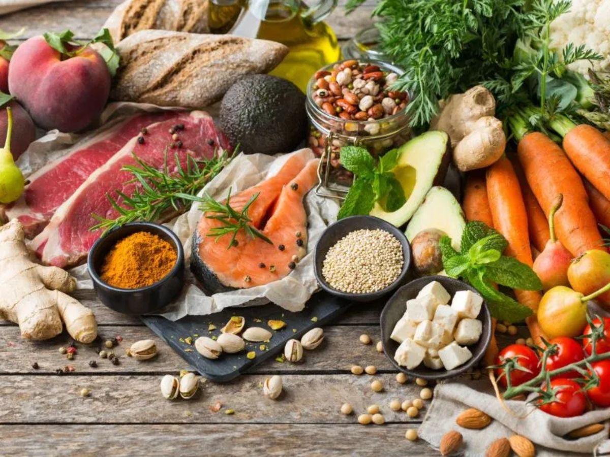 Bổ sung chế độ ăn uống giàu chất dinh dưỡng để giúp cơ thể hồi phục nhanh hơn